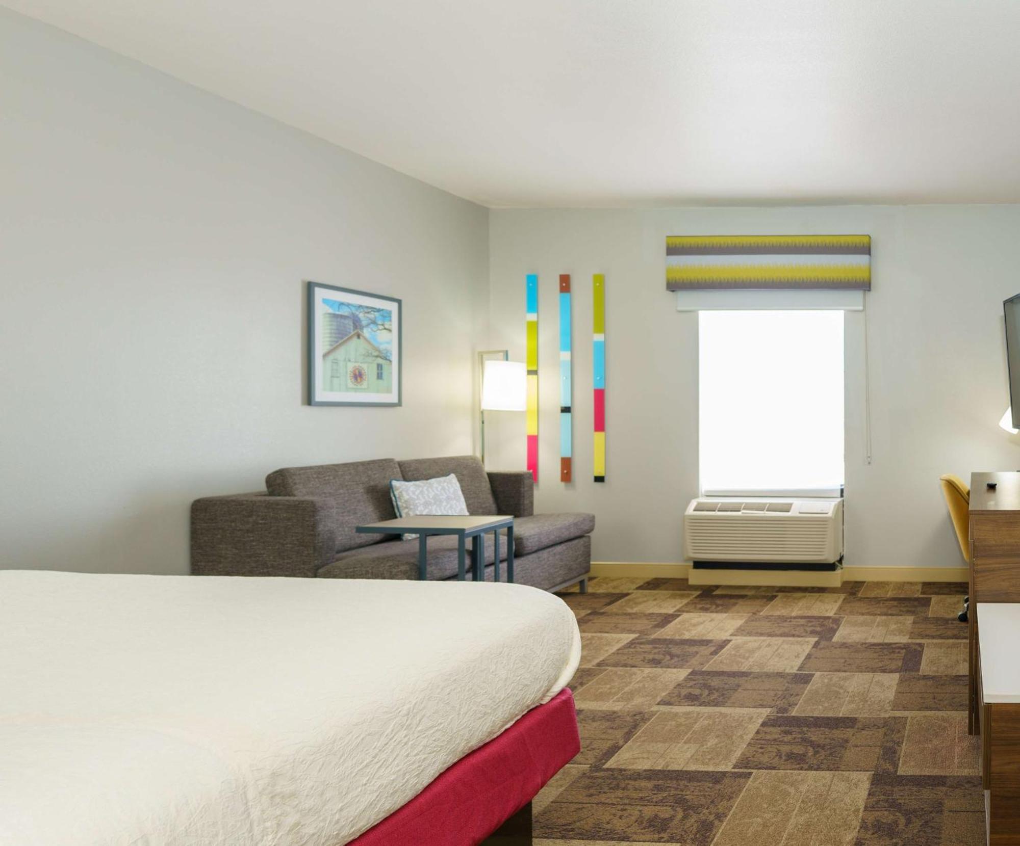 Hampton Inn Гарден-Сіті Екстер'єр фото